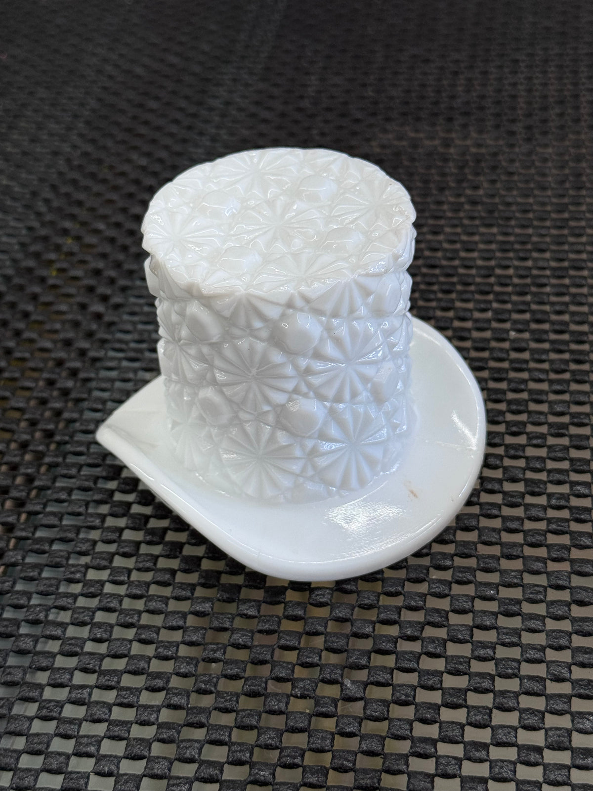 Fenton Mini Top Hat Milk Glass 1950s