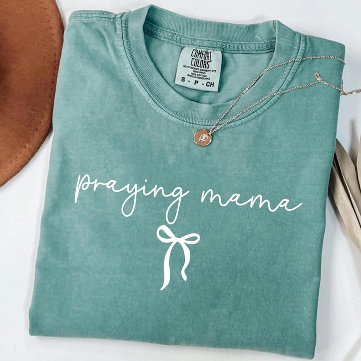 Praying Mama • ADULT Comfort Color T-Shirt